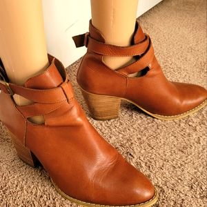 REBA Shoe boots